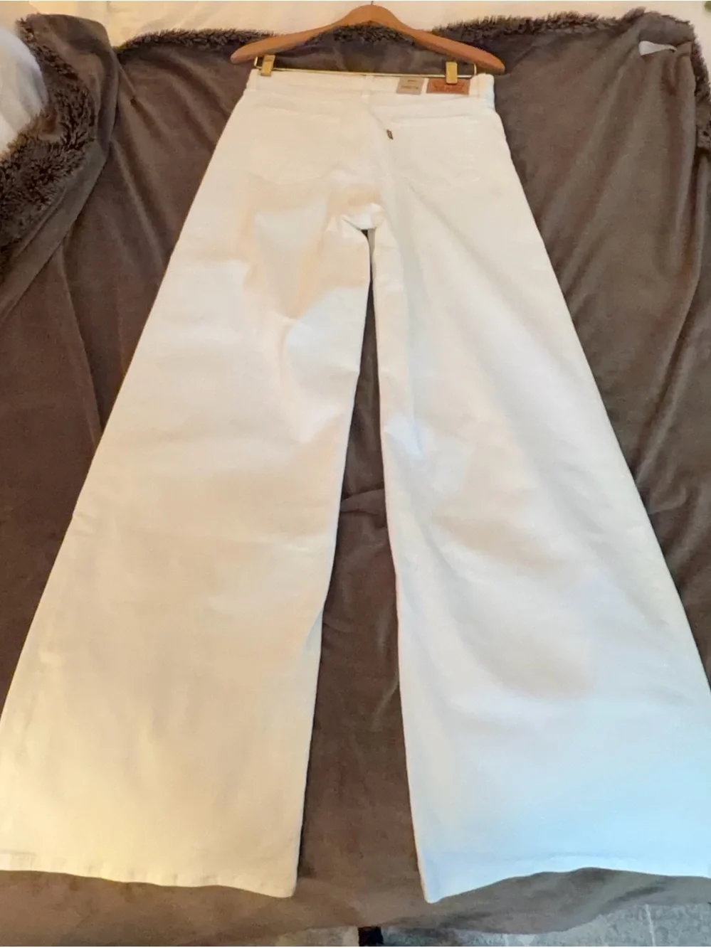 Levi's White 318 Shaping Wide-Leg Mid-Rise Jeans NWOT 29 x 32 - Picture 6 of 7